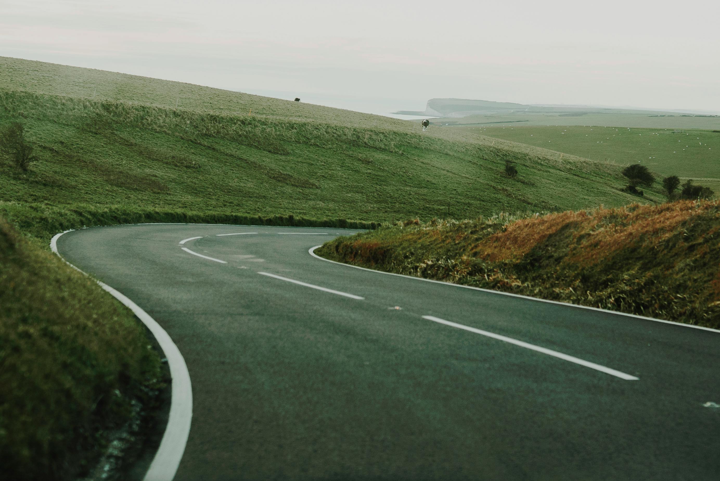 Route de campagne credit Pexels Jack redgate